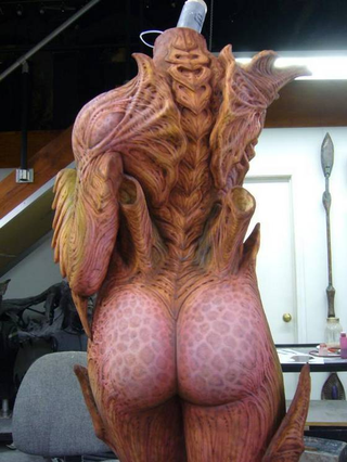 Illustration for article titled The Queen Of Blades Made Flesh